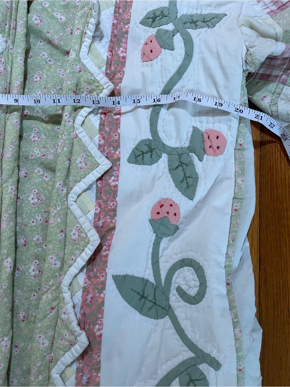 One-of-a-Kind Upcycled Vintage Quilt Kimono 🍓 - Picture 6 of 8